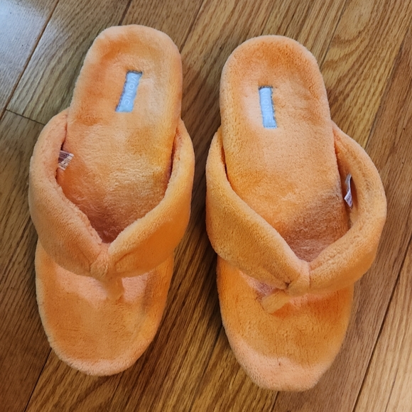 Vionic Lydia Orthaheel Technology Thong Sandals - Picture 2 of 8